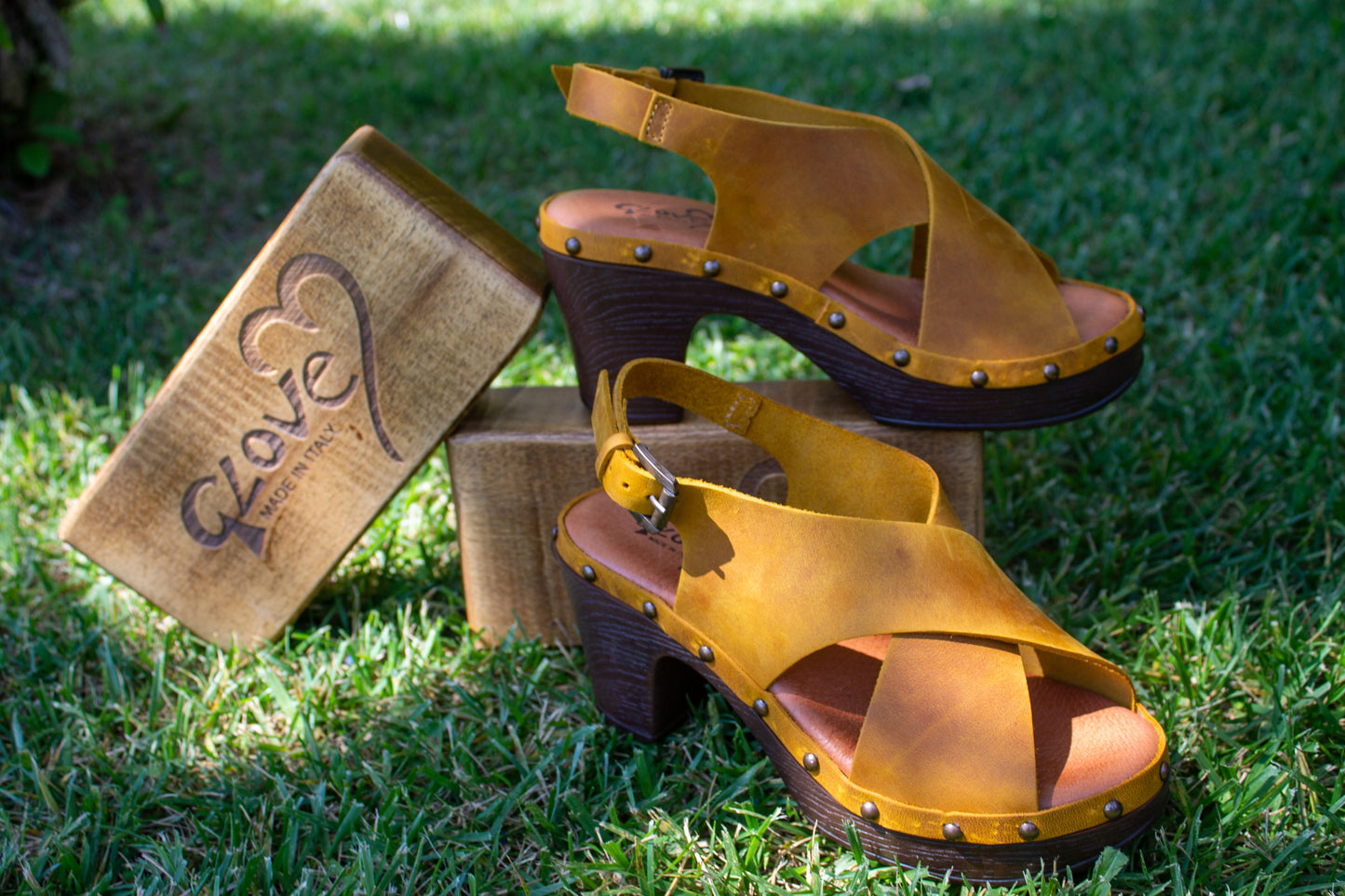 CORTONA SANDAL GIALLO