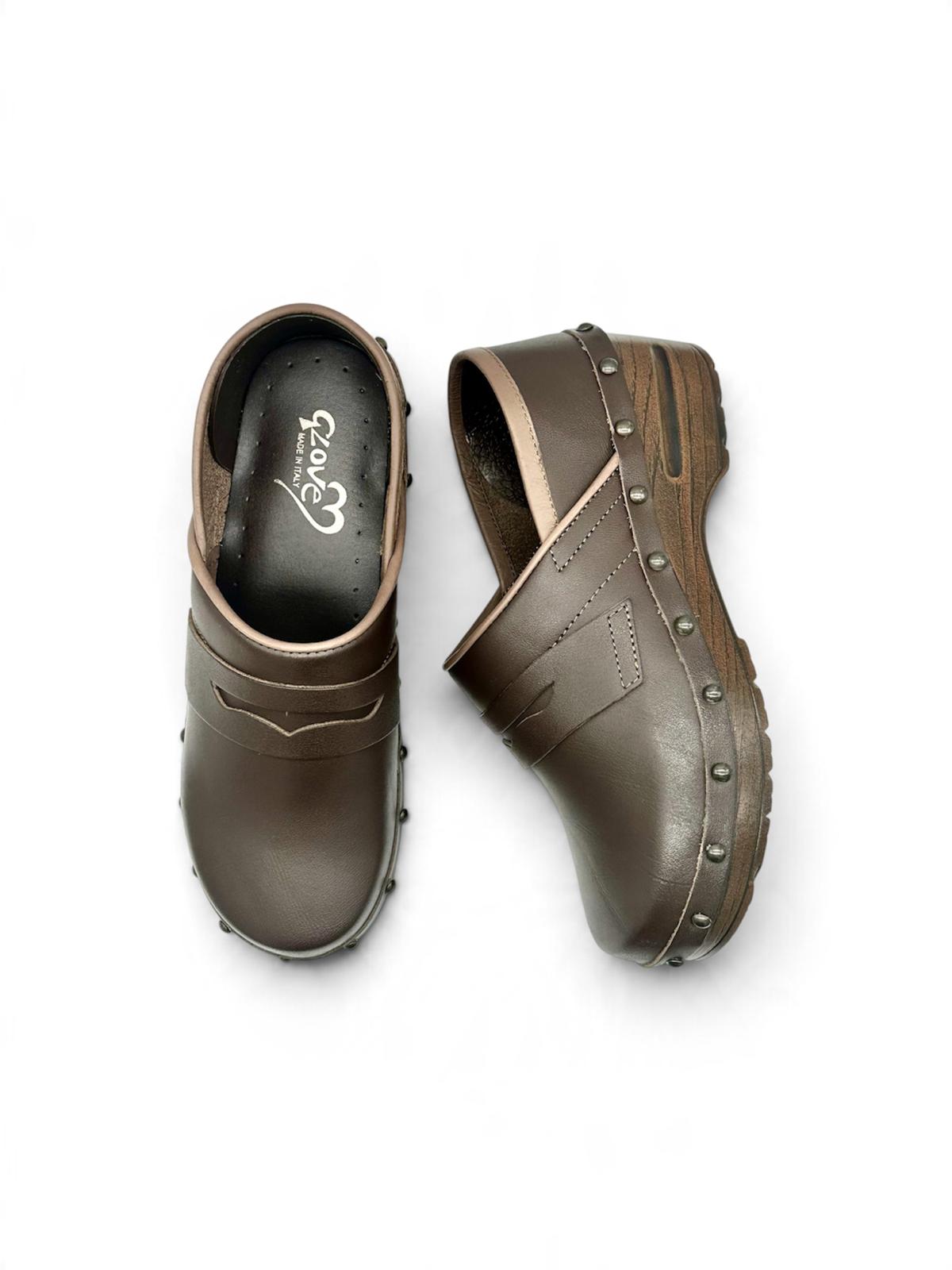 COLLEGE CLOG BROWN